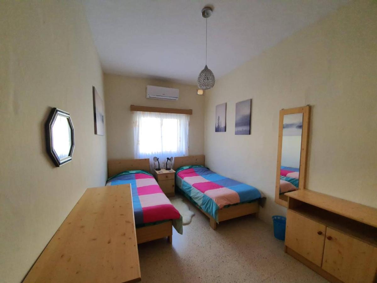 Апартаменты Kennedy Court - Prime Location - Bus Terminus Сент-Полс-Бей Экстерьер фото